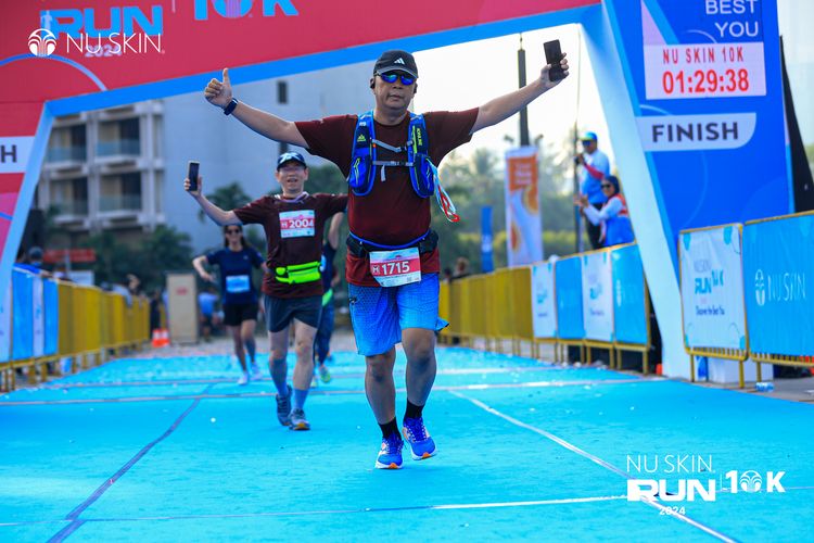Race photo from Nu Skin Run 10K