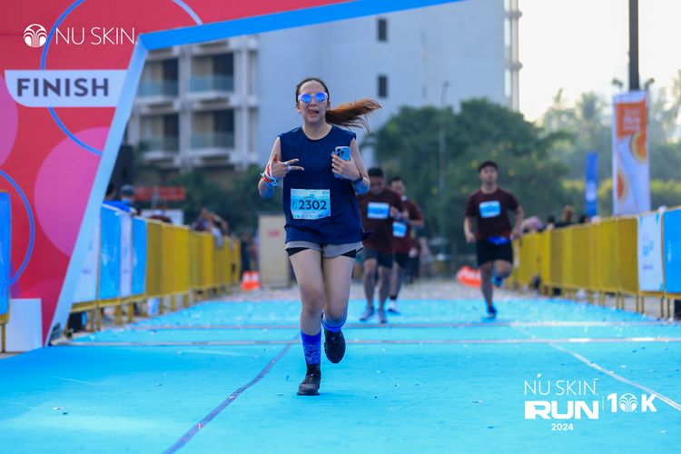 Race photo from Nu Skin Run 10K