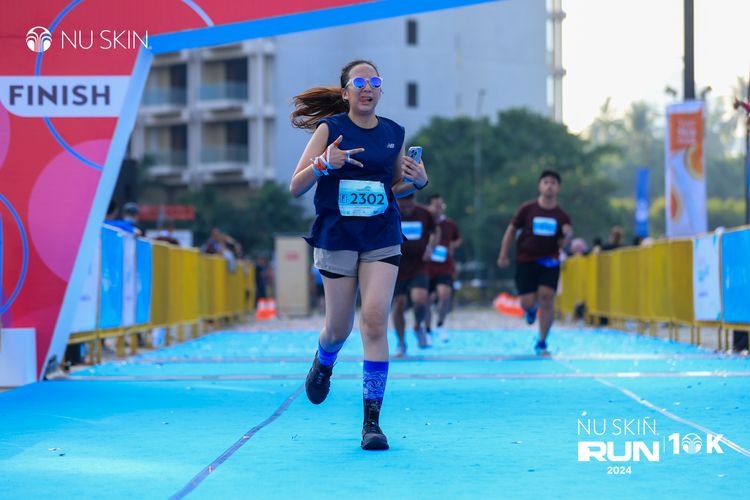 Race photo from Nu Skin Run 10K