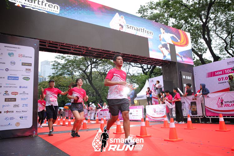 Race photo from Smartfren Run 2024