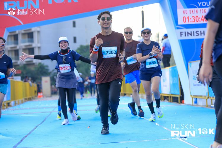 Race photo from Nu Skin Run 10K