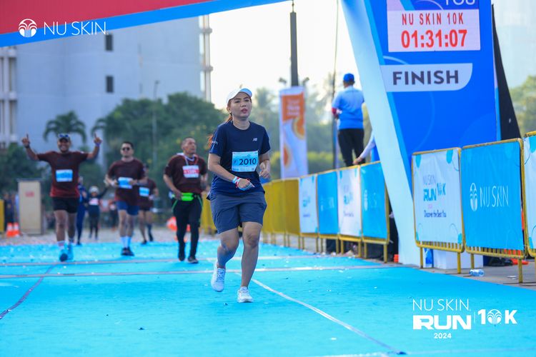 Race photo from Nu Skin Run 10K
