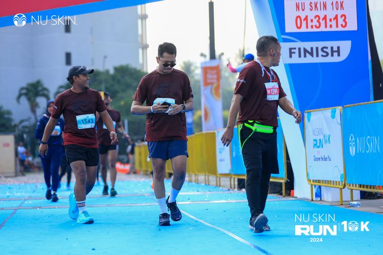 Race photo from Nu Skin Run 10K