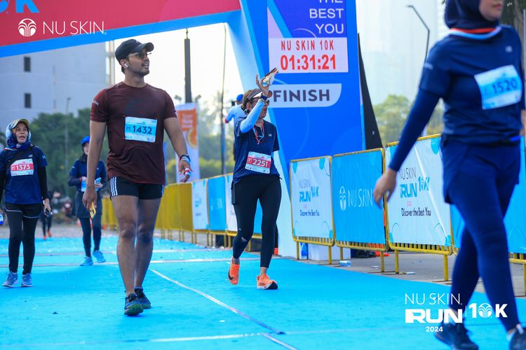 Race photo from Nu Skin Run 10K