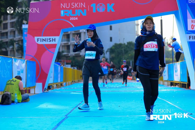 Race photo from Nu Skin Run 10K
