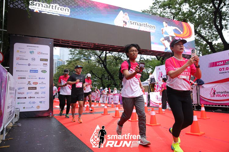 Race photo from Smartfren Run 2024