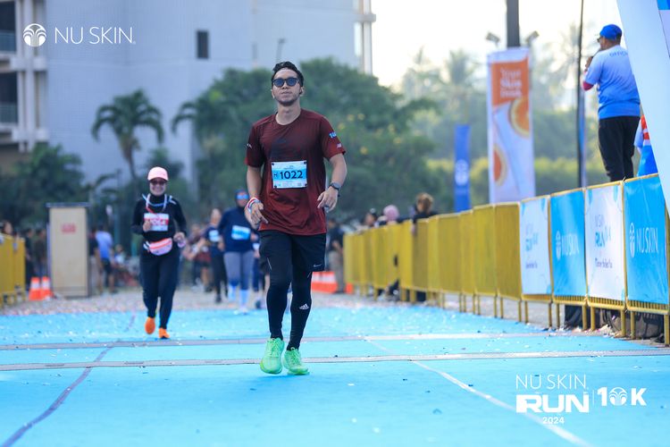 Race photo from Nu Skin Run 10K