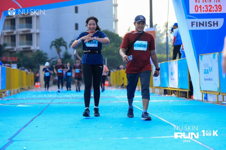 Race photo from Nu Skin Run 10K