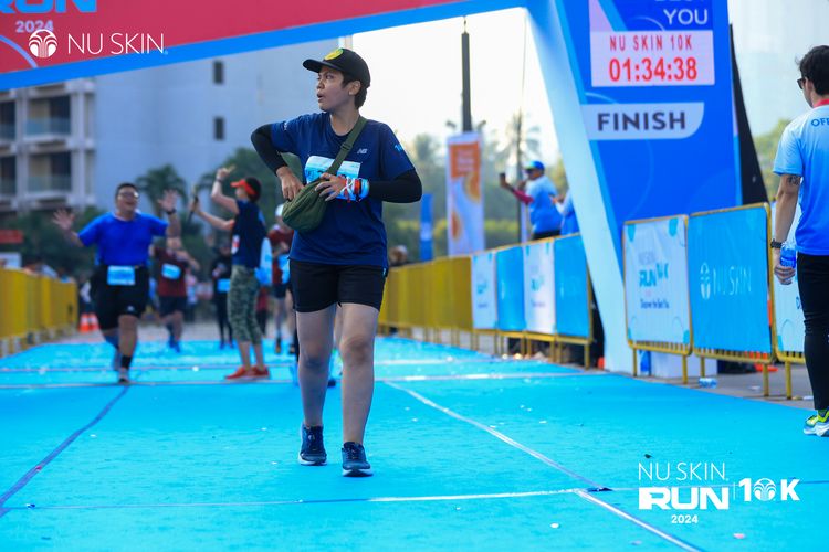 Race photo from Nu Skin Run 10K