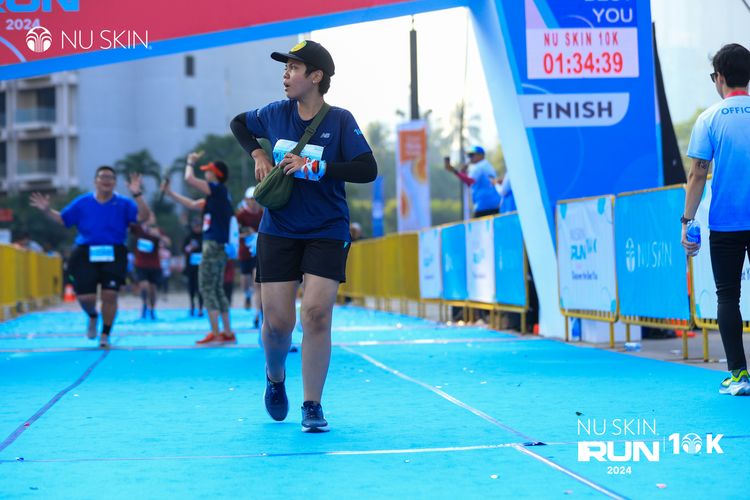 Race photo from Nu Skin Run 10K