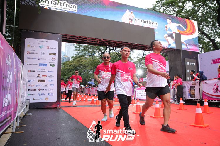 Race photo from Smartfren Run 2024