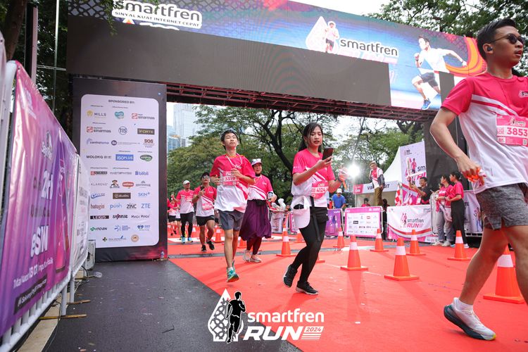 Race photo from Smartfren Run 2024