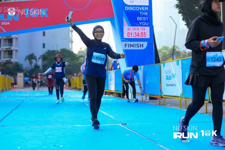 Race photo from Nu Skin Run 10K