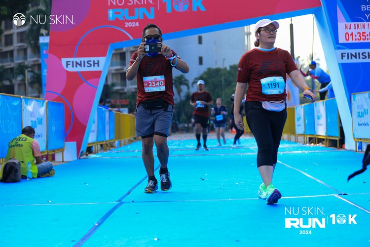 Race photo from Nu Skin Run 10K