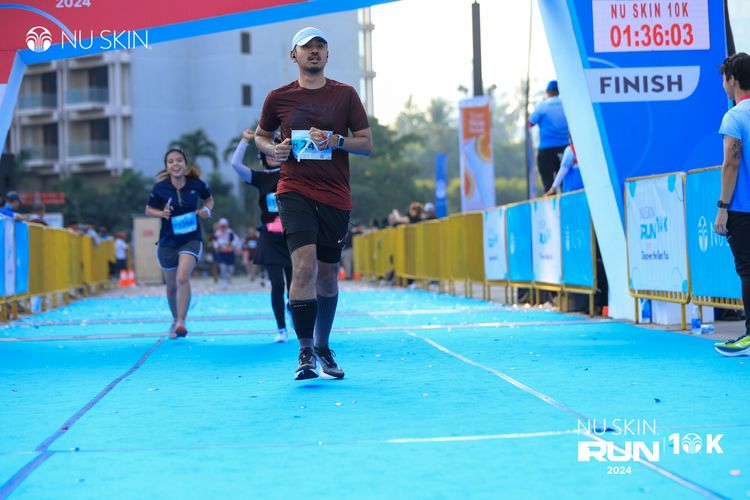 Race photo from Nu Skin Run 10K