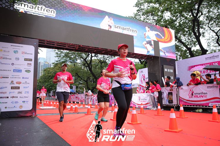 Race photo from Smartfren Run 2024