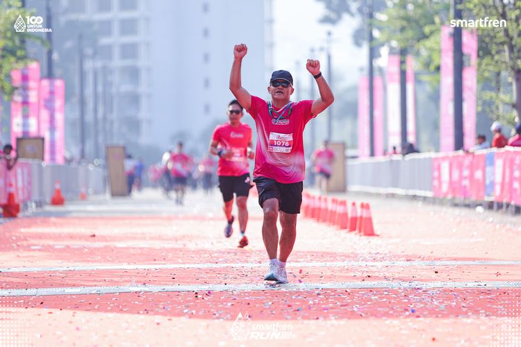 Race photo from Smartfren Run 2025 