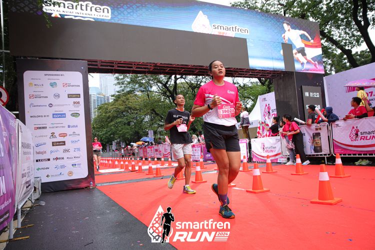 Race photo from Smartfren Run 2024