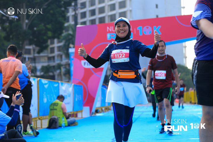 Race photo from Nu Skin Run 10K