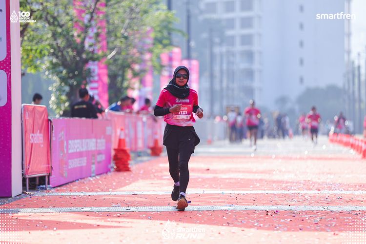 Race photo from Smartfren Run 2025 