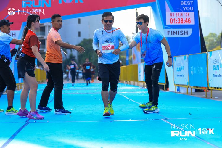 Race photo from Nu Skin Run 10K