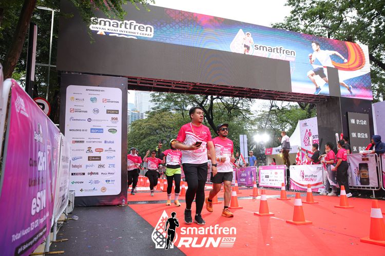 Race photo from Smartfren Run 2024