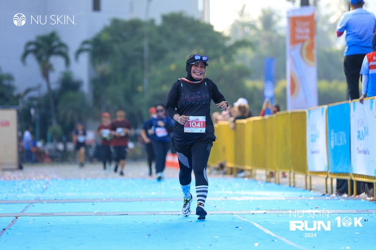 Race photo from Nu Skin Run 10K