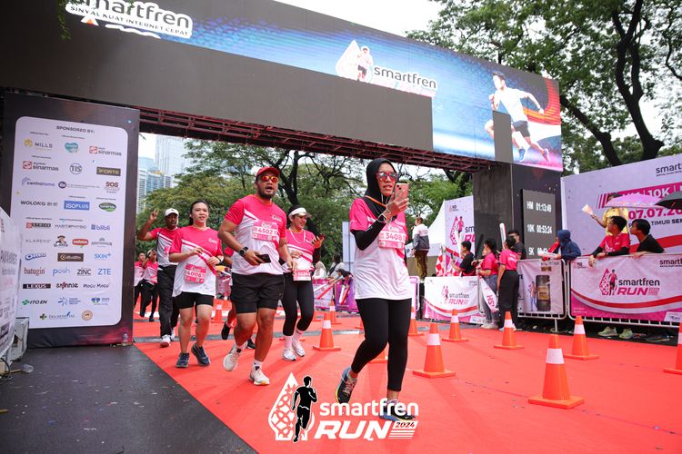 Race photo from Smartfren Run 2024