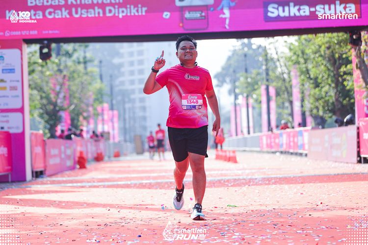 Race photo from Smartfren Run 2025 