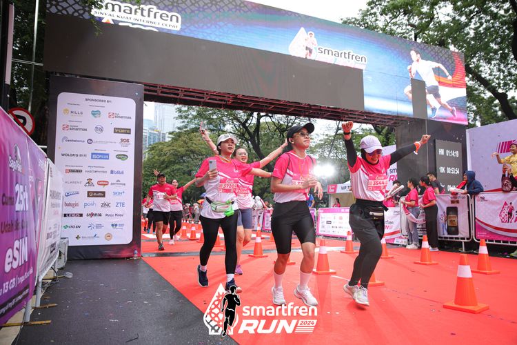 Race photo from Smartfren Run 2024