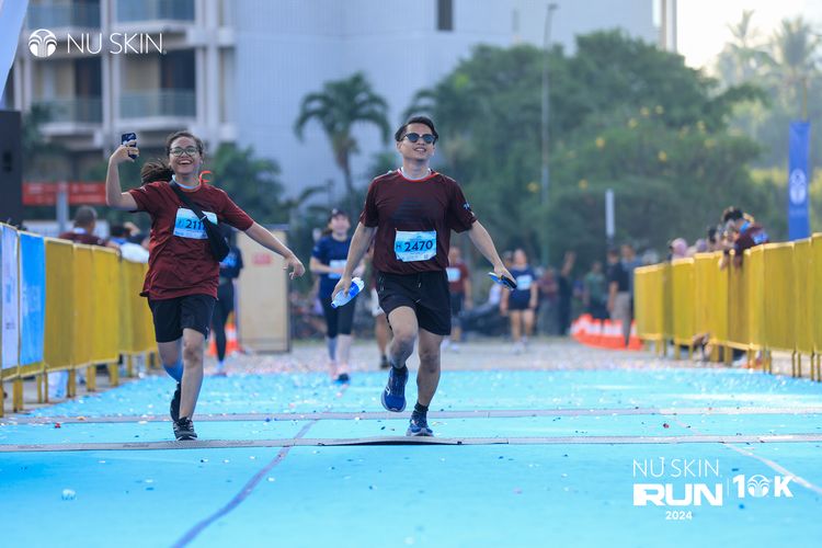 Race photo from Nu Skin Run 10K