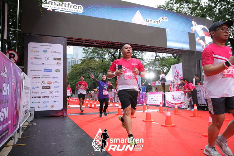 Race photo from Smartfren Run 2024