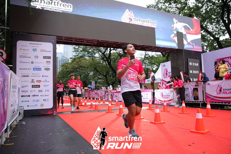 Race photo from Smartfren Run 2024