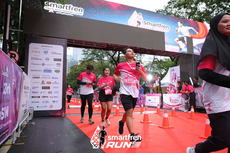 Race photo from Smartfren Run 2024