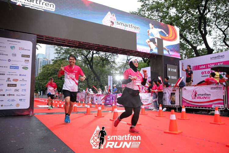 Race photo from Smartfren Run 2024