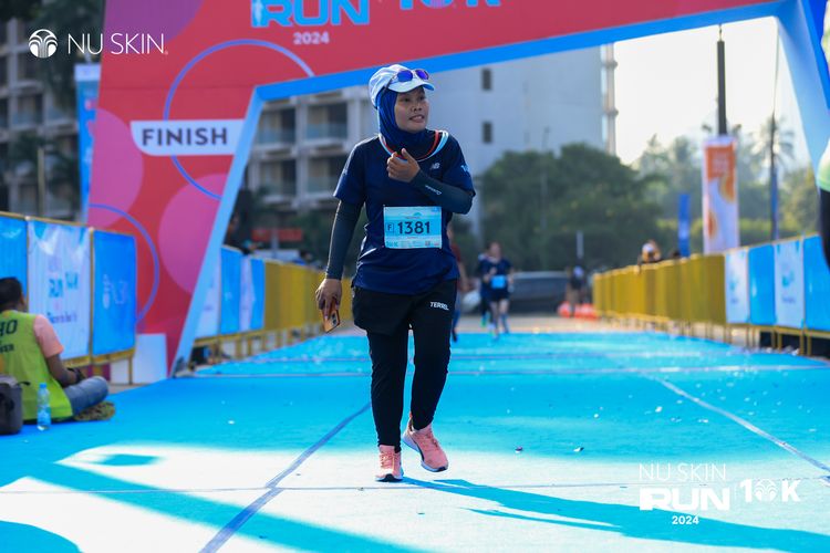Race photo from Nu Skin Run 10K