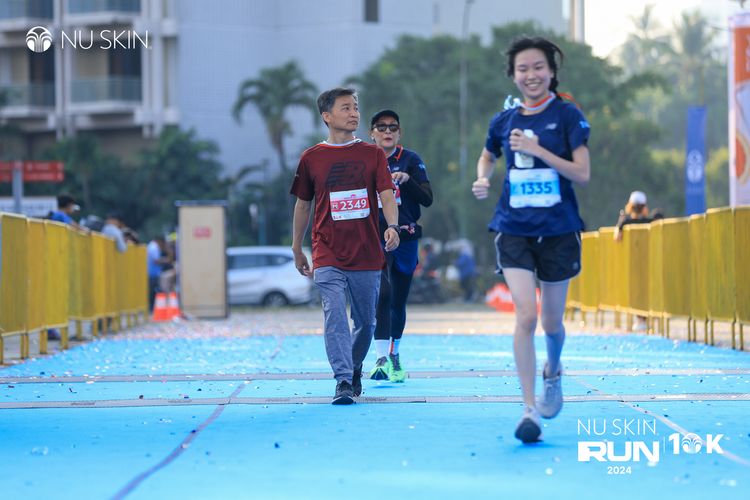 Race photo from Nu Skin Run 10K