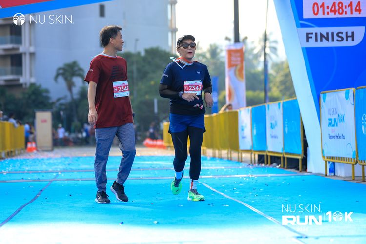 Race photo from Nu Skin Run 10K