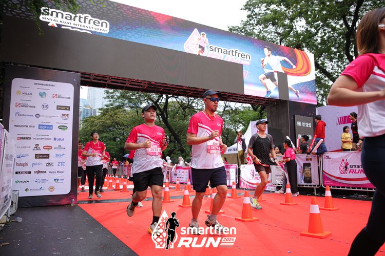 Race photo from Smartfren Run 2024
