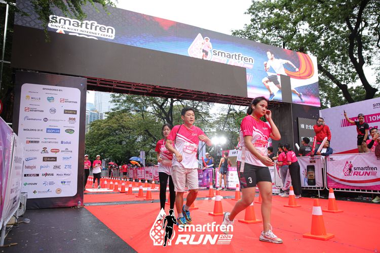 Race photo from Smartfren Run 2024