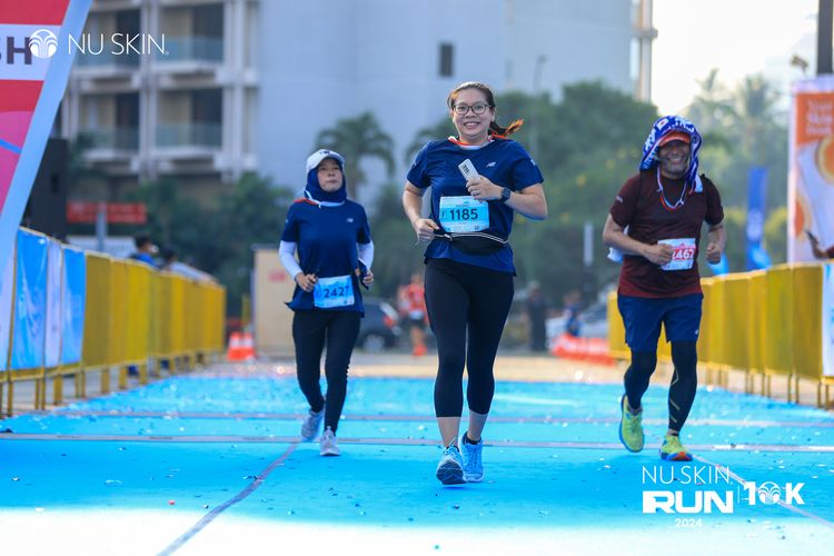 Race photo from Nu Skin Run 10K