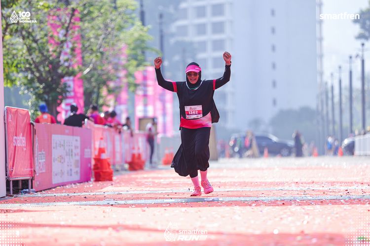 Race photo from Smartfren Run 2025 