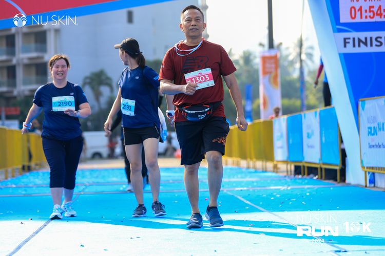 Race photo from Nu Skin Run 10K