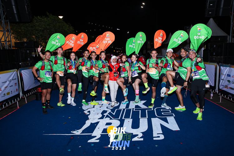 Race photo from PIK NITE RUN 2025