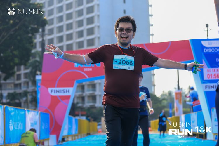 Race photo from Nu Skin Run 10K