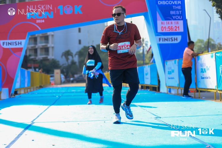 Race photo from Nu Skin Run 10K