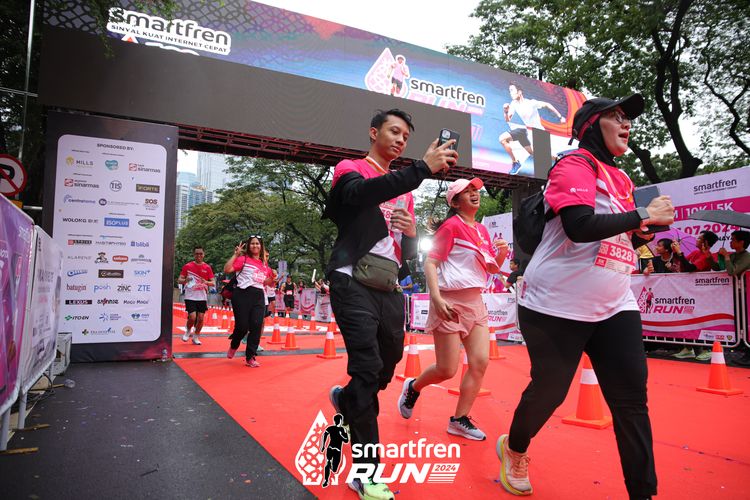 Race photo from Smartfren Run 2024