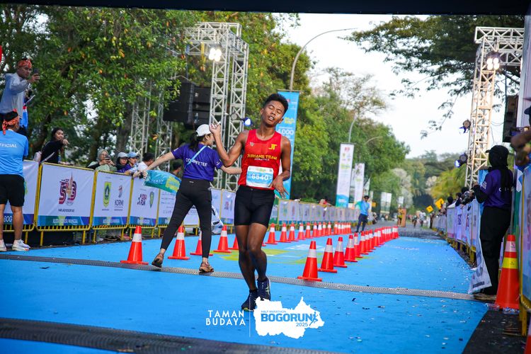 Race photo from Taman Budaya x BOGORUN 2025