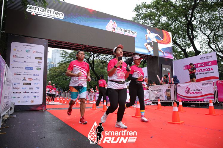 Race photo from Smartfren Run 2024