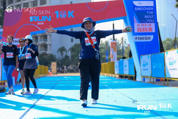 Race photo from Nu Skin Run 10K